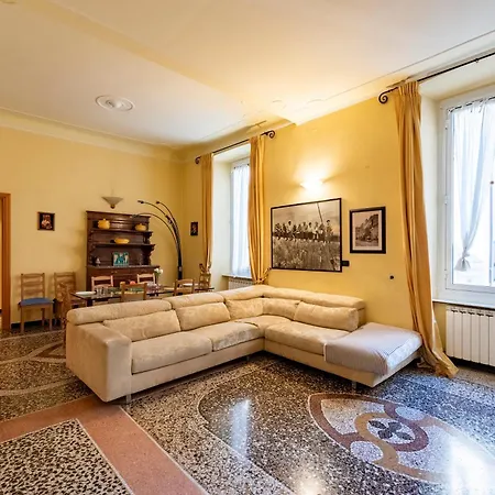 Apartment Graceful Center - Happy