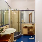Graceful Center - Happy Apartamento *